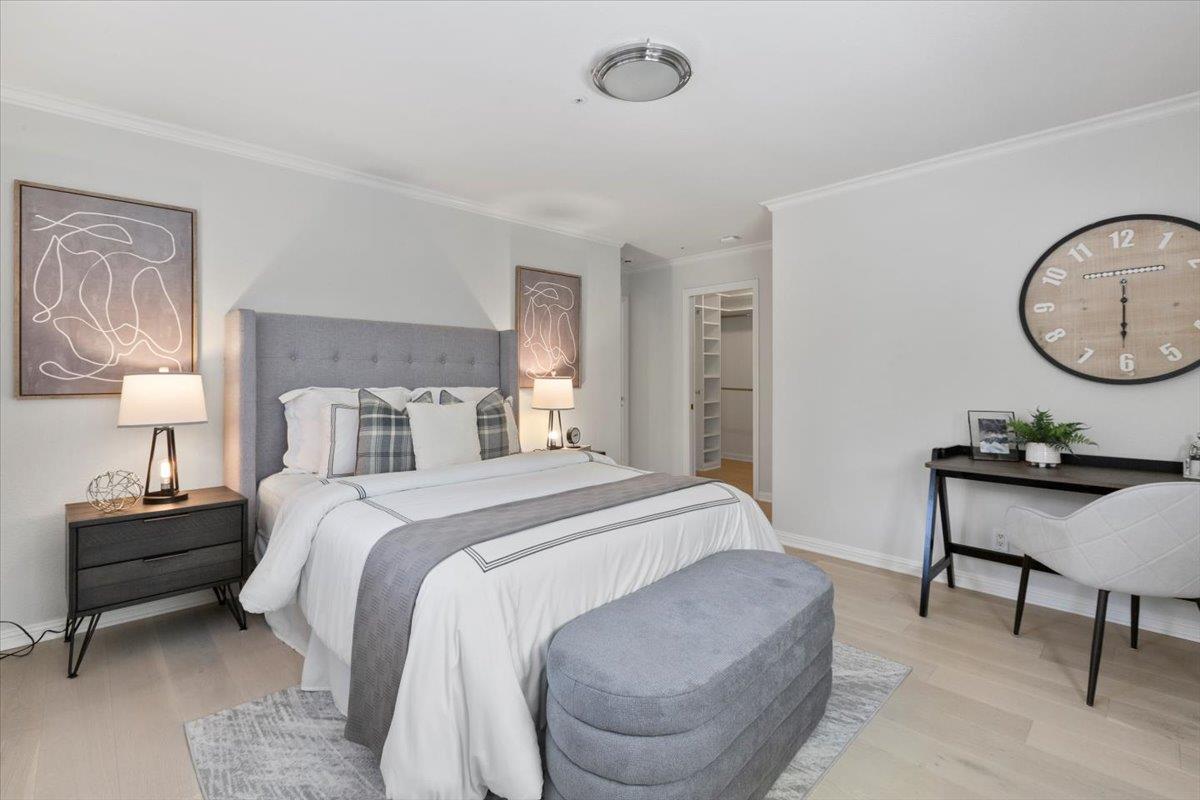 Detail Gallery Image 46 of 72 For 23525 Ravensbury Ave, Los Altos Hills,  CA 94024 - 4 Beds | 4/1 Baths