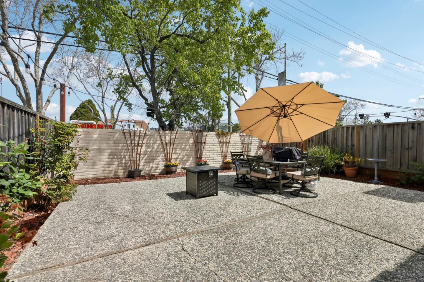 Detail Gallery Image 18 of 23 For 2378 Cheshire Pl, San Leandro,  CA 94577 - 3 Beds | 2/1 Baths