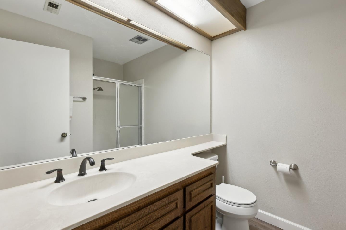 Detail Gallery Image 7 of 23 For 2378 Cheshire Pl, San Leandro,  CA 94577 - 3 Beds | 2/1 Baths