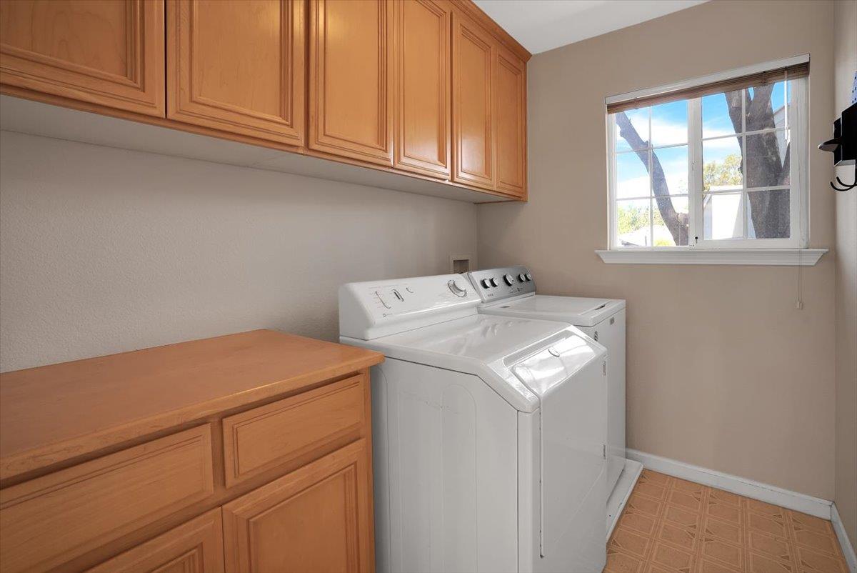 Detail Gallery Image 26 of 47 For 18396 Mill Ct, Saratoga,  CA 95070 - 4 Beds | 2/1 Baths