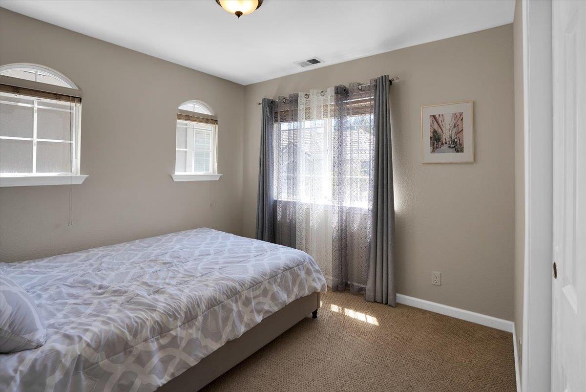 Detail Gallery Image 28 of 47 For 18396 Mill Ct, Saratoga,  CA 95070 - 4 Beds | 2/1 Baths