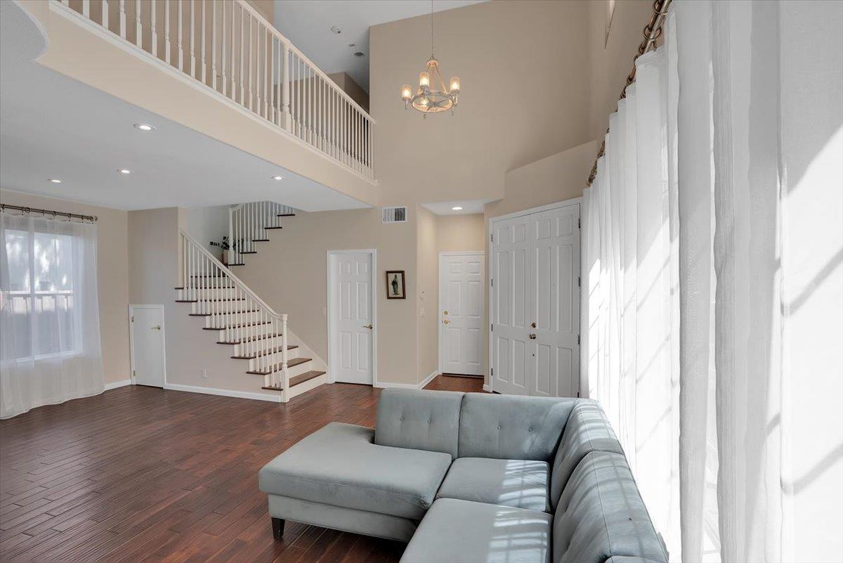 Detail Gallery Image 32 of 47 For 18396 Mill Ct, Saratoga,  CA 95070 - 4 Beds | 2/1 Baths