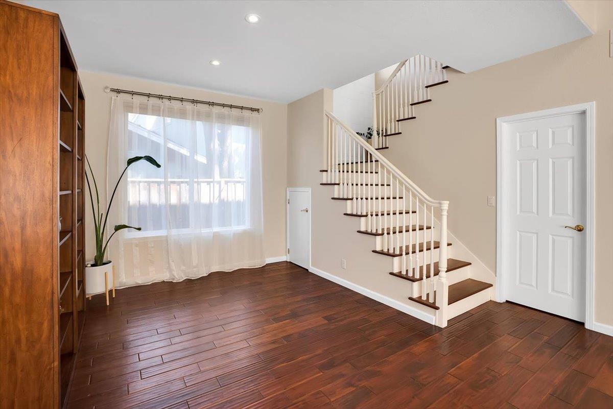 Detail Gallery Image 6 of 47 For 18396 Mill Ct, Saratoga,  CA 95070 - 4 Beds | 2/1 Baths