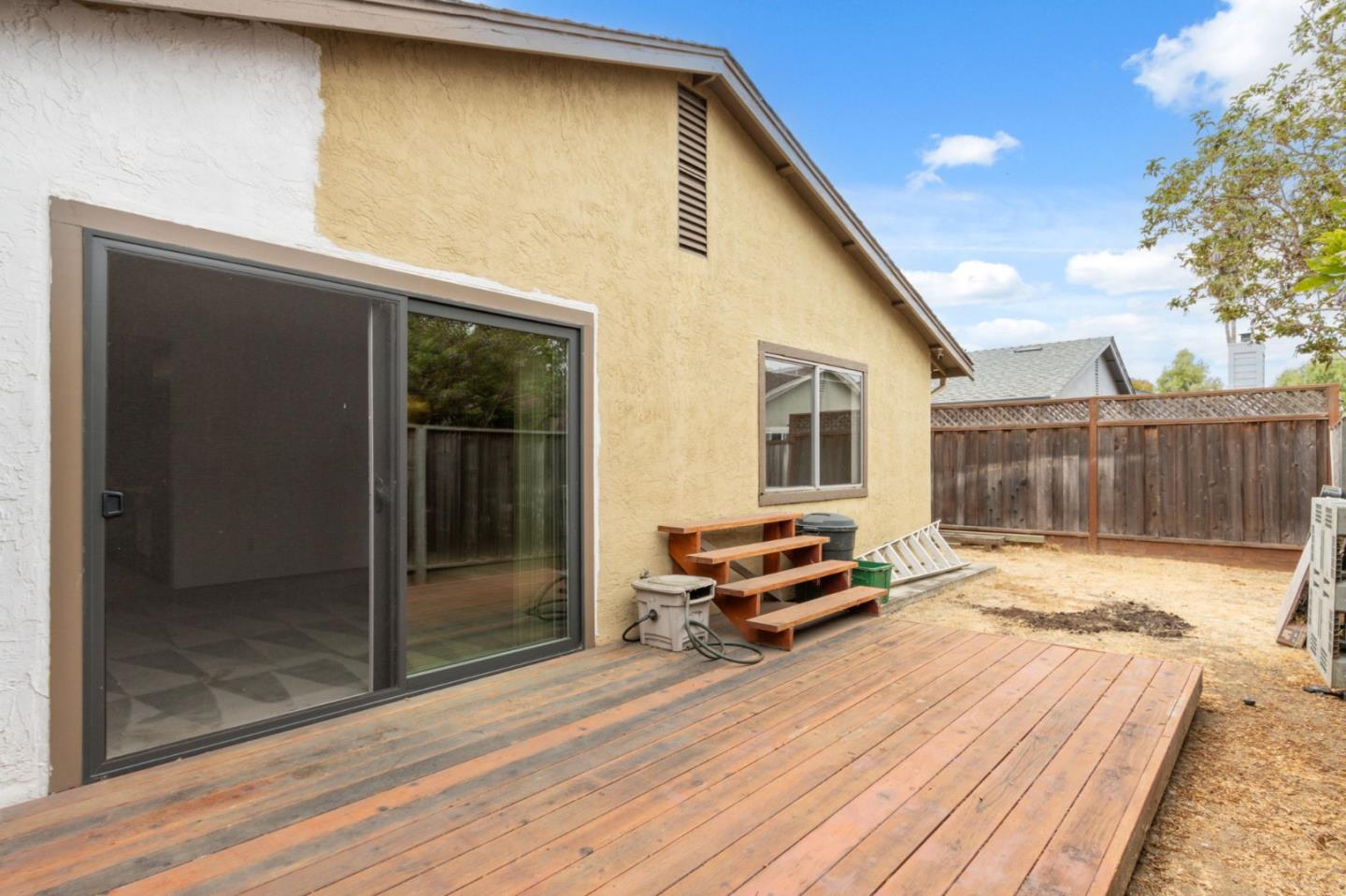 Detail Gallery Image 18 of 21 For 2141 Meadow View Pl, San Mateo,  CA 94401 - 2 Beds | 2 Baths