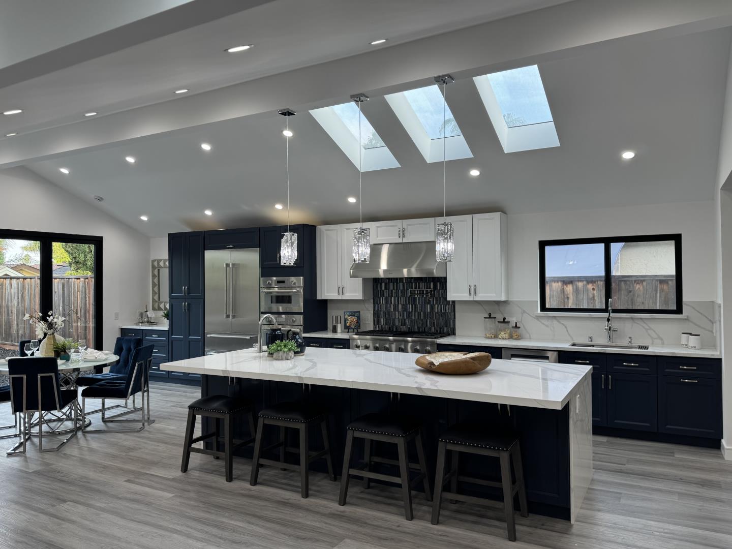 Detail Gallery Image 17 of 55 For 3211 Pentland Ct, San Jose,  CA 95148 - 3 Beds | 3 Baths