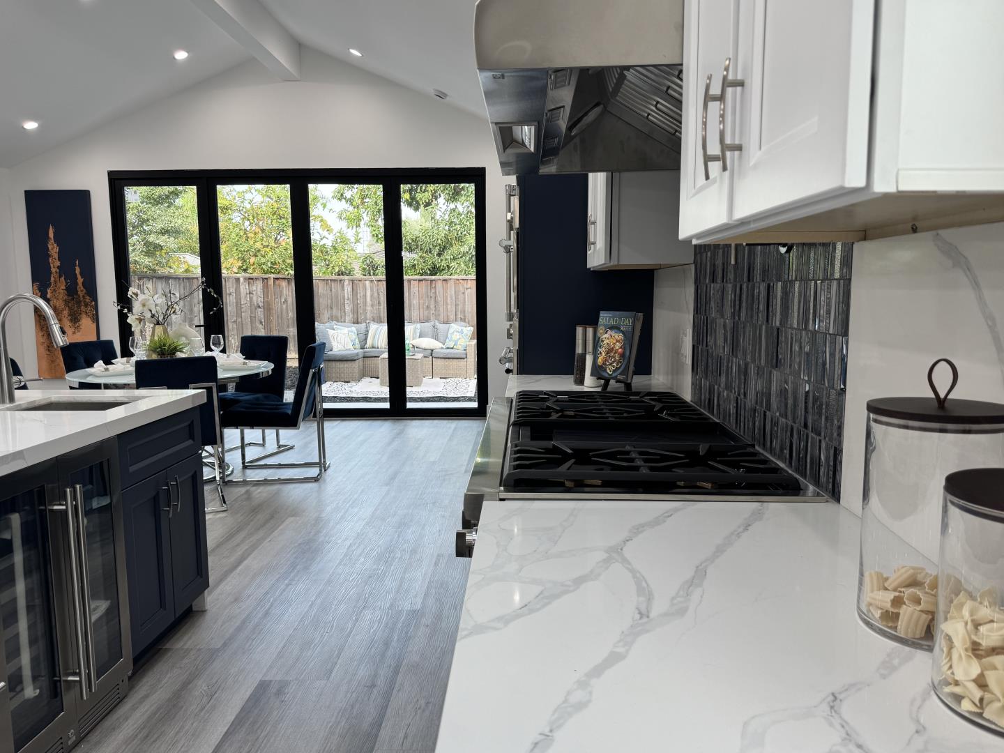 Detail Gallery Image 19 of 55 For 3211 Pentland Ct, San Jose,  CA 95148 - 3 Beds | 3 Baths