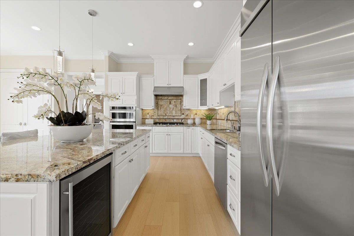 Detail Gallery Image 15 of 45 For 10860 Johnson Ave, Cupertino,  CA 95014 - 4 Beds | 3/1 Baths