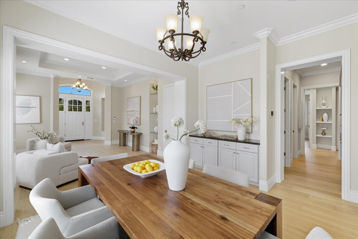 Detail Gallery Image 8 of 45 For 10860 Johnson Ave, Cupertino,  CA 95014 - 4 Beds | 3/1 Baths