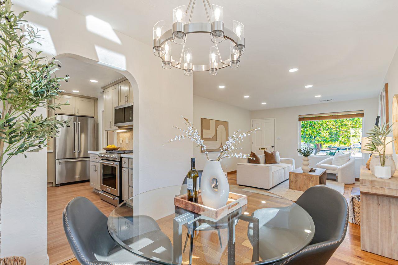 Detail Gallery Image 14 of 55 For 2183 Cherrystone Dr, San Jose,  CA 95128 - 4 Beds | 2 Baths