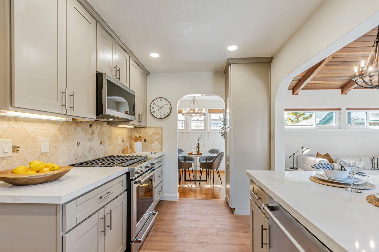 Detail Gallery Image 19 of 55 For 2183 Cherrystone Dr, San Jose,  CA 95128 - 4 Beds | 2 Baths
