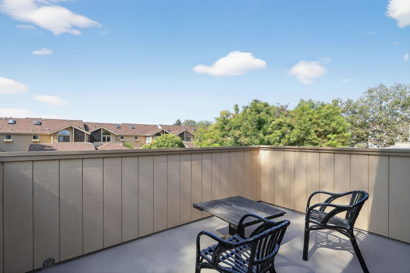 Detail Gallery Image 17 of 20 For 2352 Leptis Cir, Morgan Hill,  CA 95037 - 3 Beds | 2/1 Baths