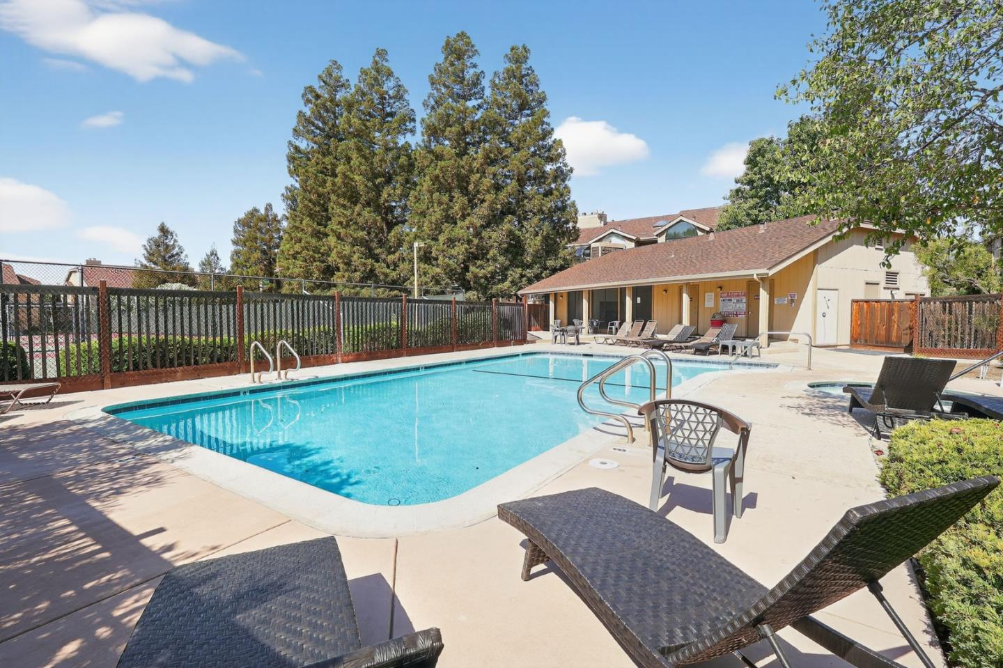 Detail Gallery Image 20 of 20 For 2352 Leptis Cir, Morgan Hill,  CA 95037 - 3 Beds | 2/1 Baths