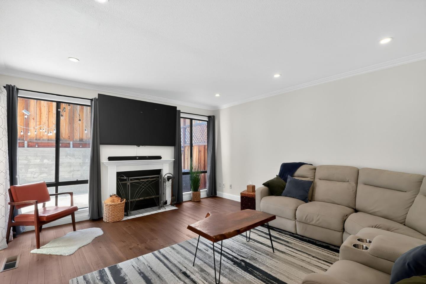 Detail Gallery Image 7 of 20 For 2352 Leptis Cir, Morgan Hill,  CA 95037 - 3 Beds | 2/1 Baths