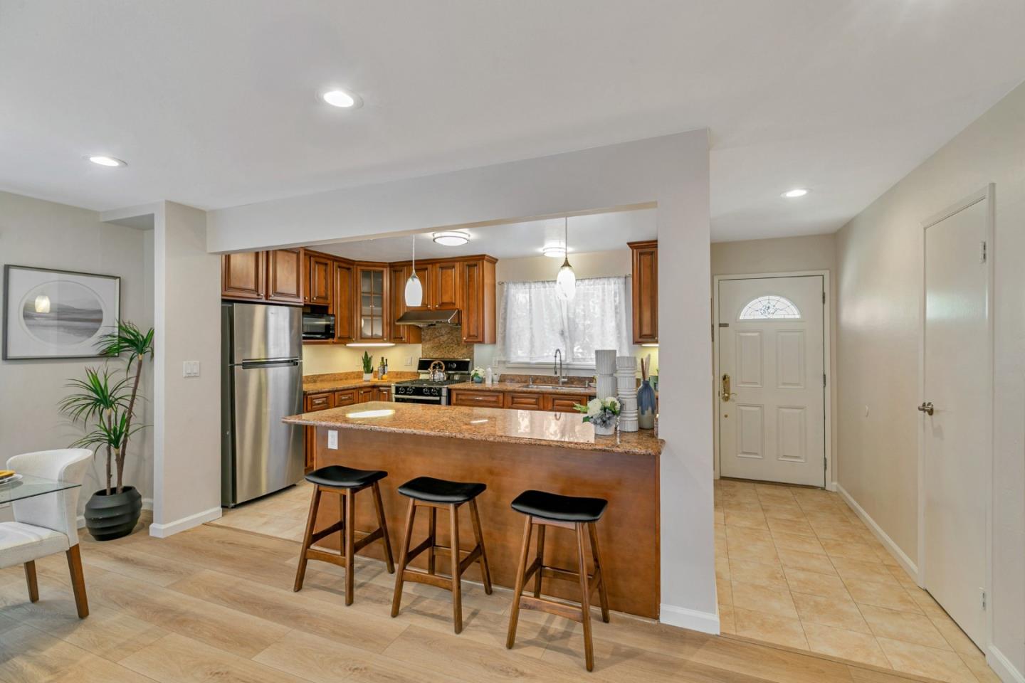 Detail Gallery Image 14 of 37 For 1398 Garrans Dr, San Jose,  CA 95130 - 3 Beds | 2 Baths