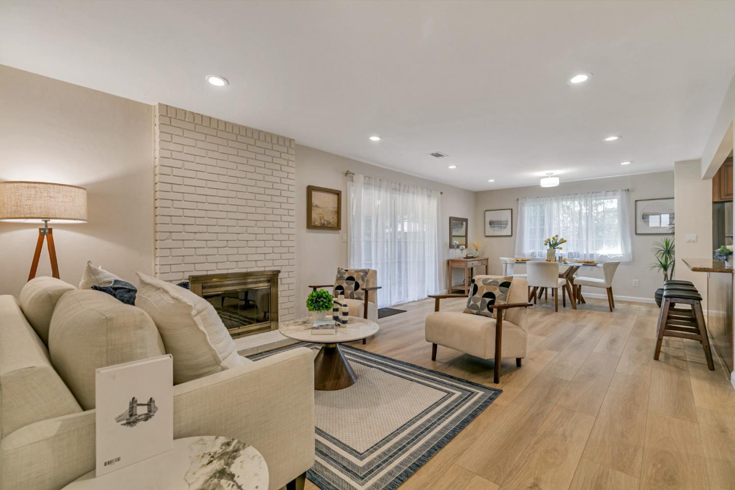Detail Gallery Image 2 of 37 For 1398 Garrans Dr, San Jose,  CA 95130 - 3 Beds | 2 Baths