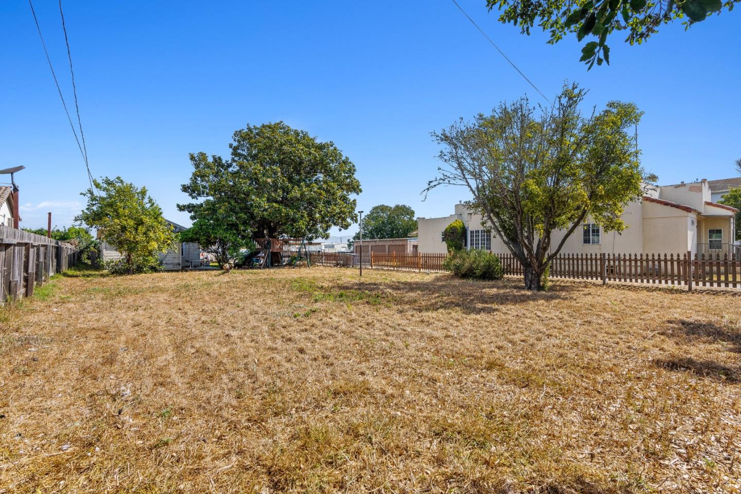 Detail Gallery Image 30 of 49 For 20-22 Hitchcock Rd, Salinas,  CA 93908 - – Beds | – Baths