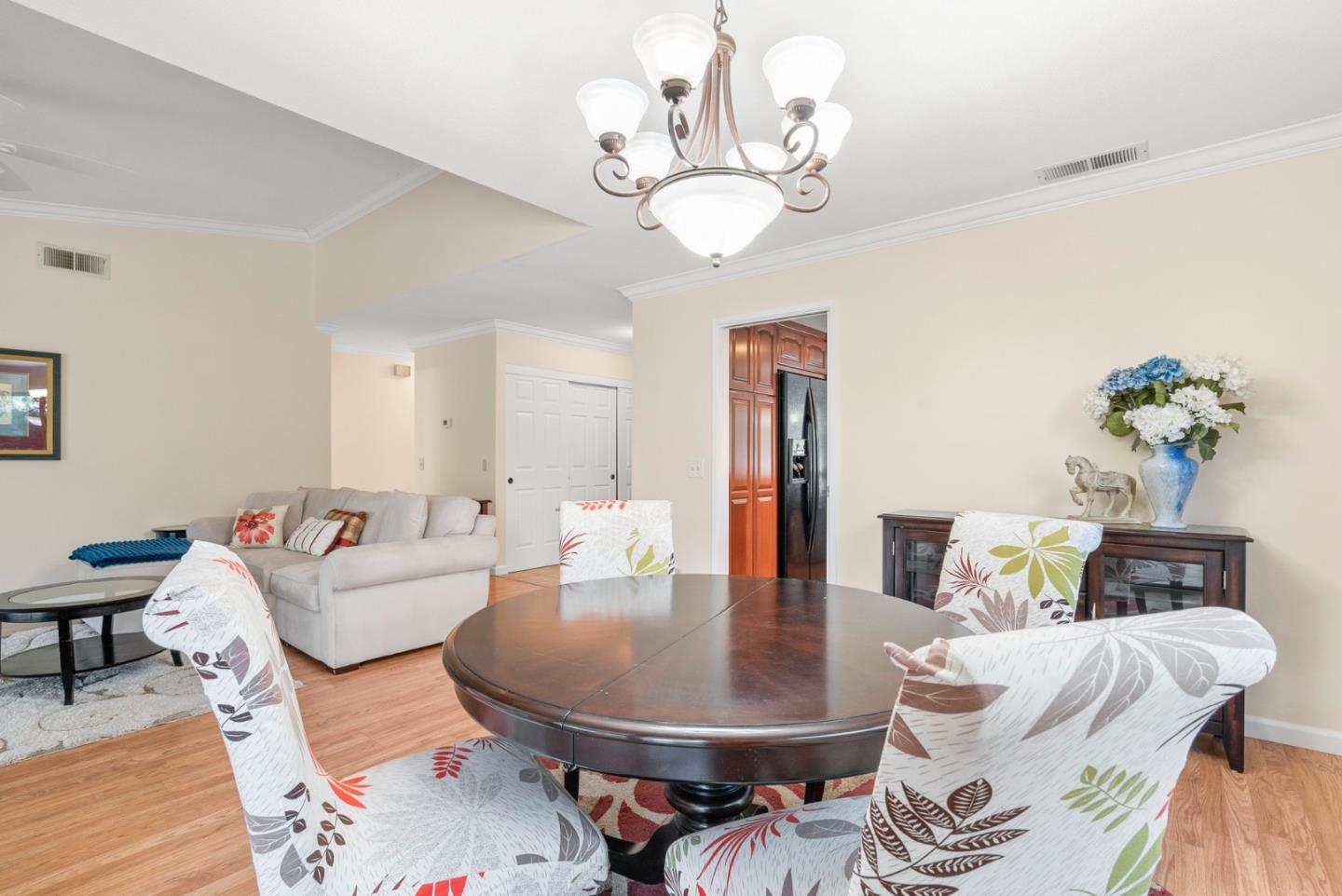 Detail Gallery Image 15 of 37 For 8449 Traminer Ct, San Jose,  CA 95135 - 2 Beds | 2 Baths