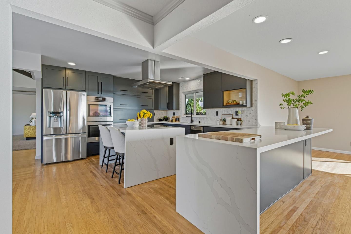Detail Gallery Image 15 of 62 For 1532 View Dr, San Leandro,  CA 94577 - 4 Beds | 3/1 Baths