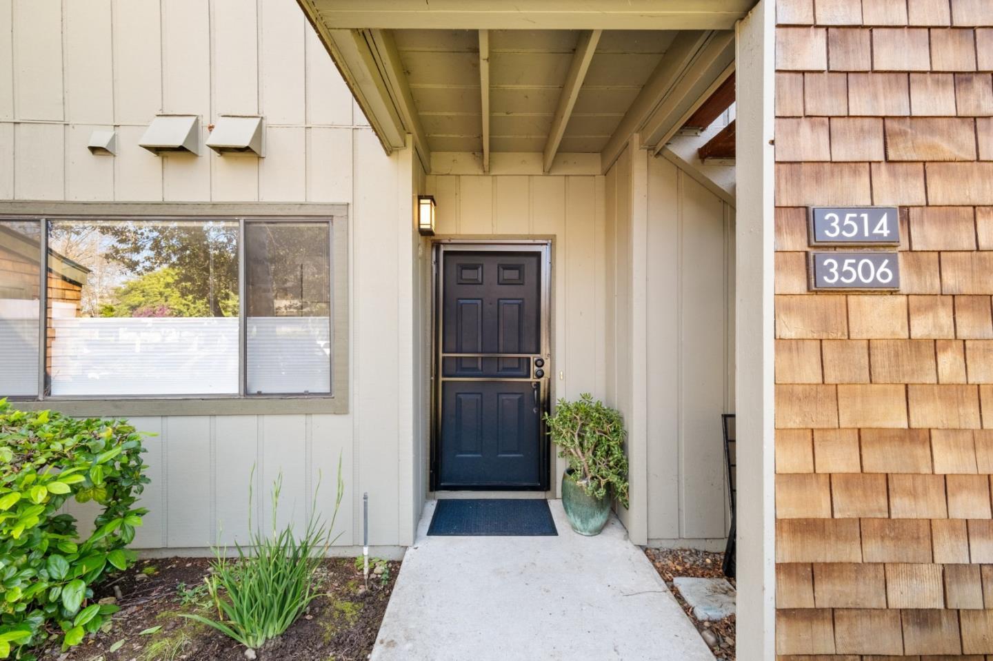 Detail Gallery Image 3 of 23 For 3506 La Terrace Cir, San Jose,  CA 95123 - 2 Beds | 1 Baths