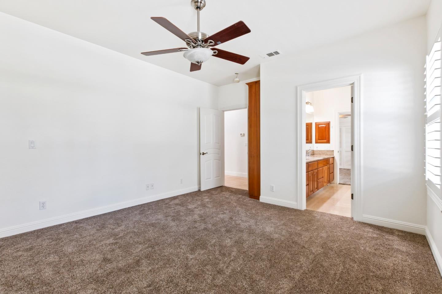 Detail Gallery Image 53 of 64 For 5000 Peach Blossom Ln, Oakdale,  CA 95361 - 4 Beds | 3/1 Baths