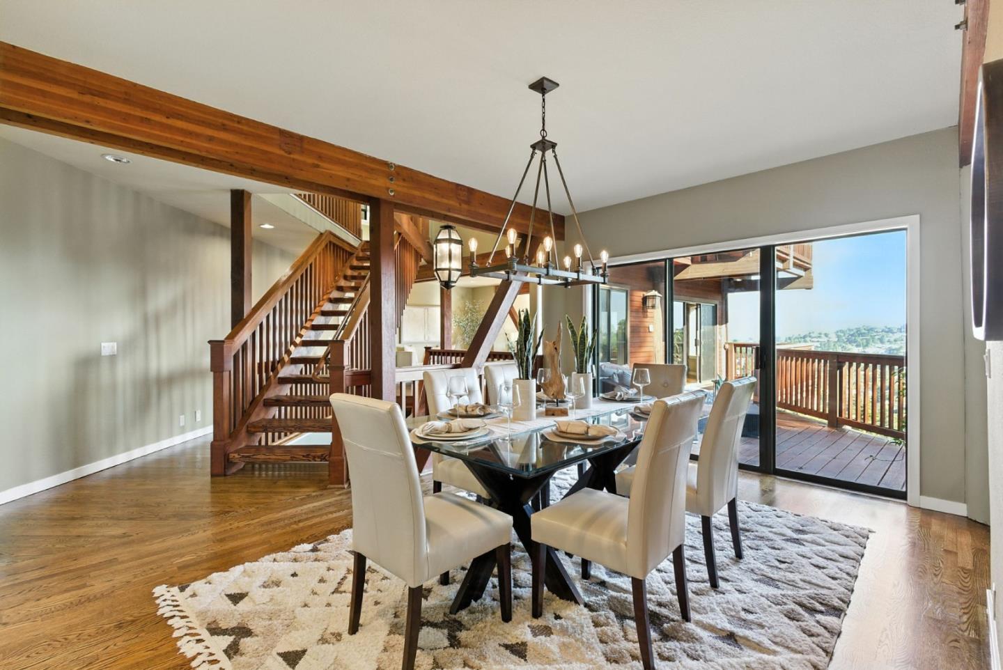 Detail Gallery Image 22 of 66 For 400 Winding Way, San Carlos,  CA 94070 - 4 Beds | 3/1 Baths
