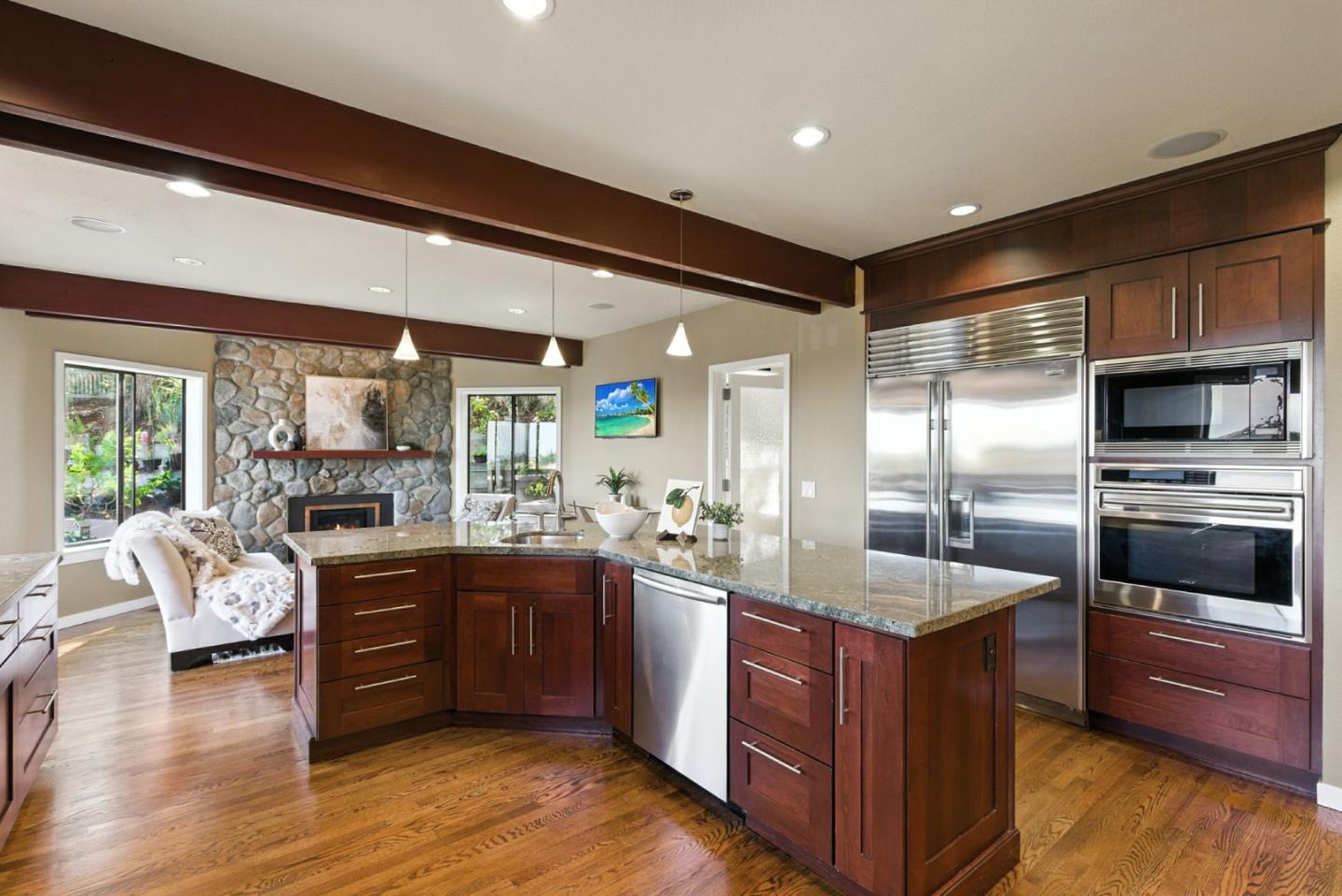 Detail Gallery Image 25 of 66 For 400 Winding Way, San Carlos,  CA 94070 - 4 Beds | 3/1 Baths