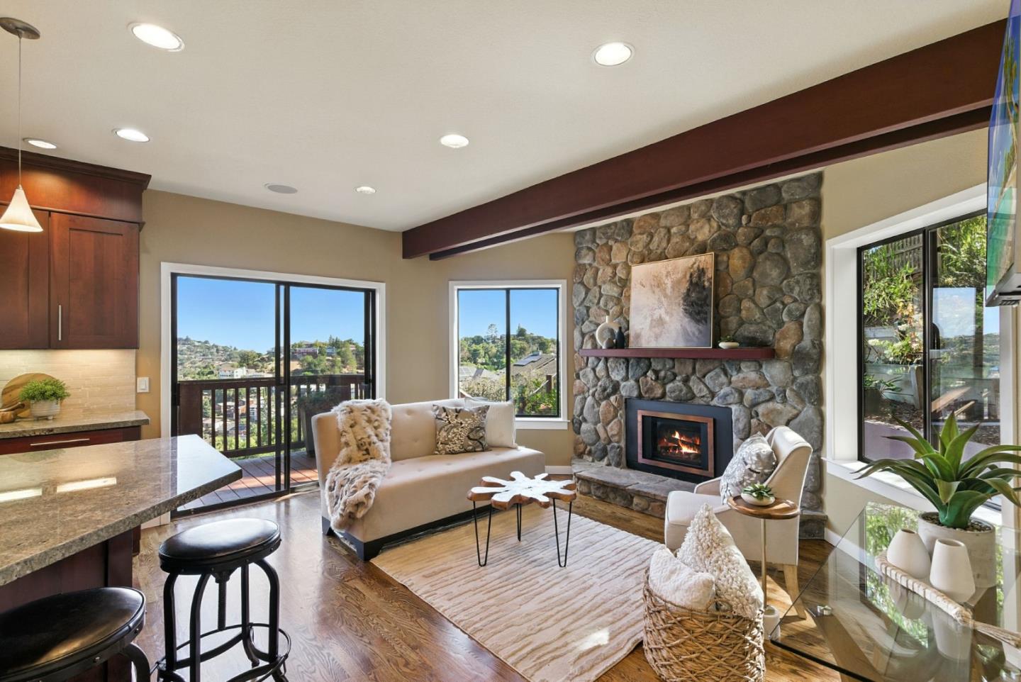 Detail Gallery Image 28 of 66 For 400 Winding Way, San Carlos,  CA 94070 - 4 Beds | 3/1 Baths