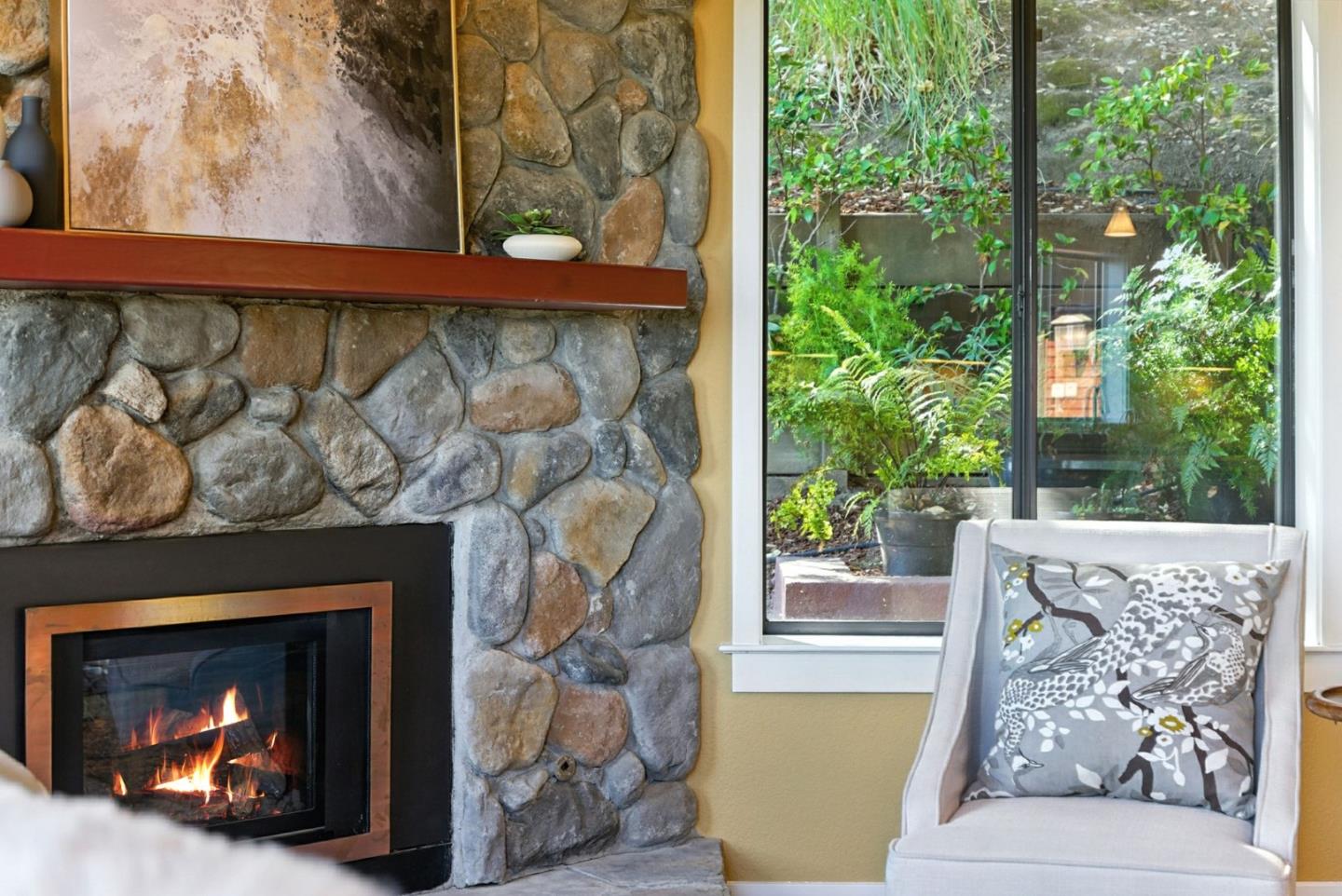 Detail Gallery Image 30 of 66 For 400 Winding Way, San Carlos,  CA 94070 - 4 Beds | 3/1 Baths