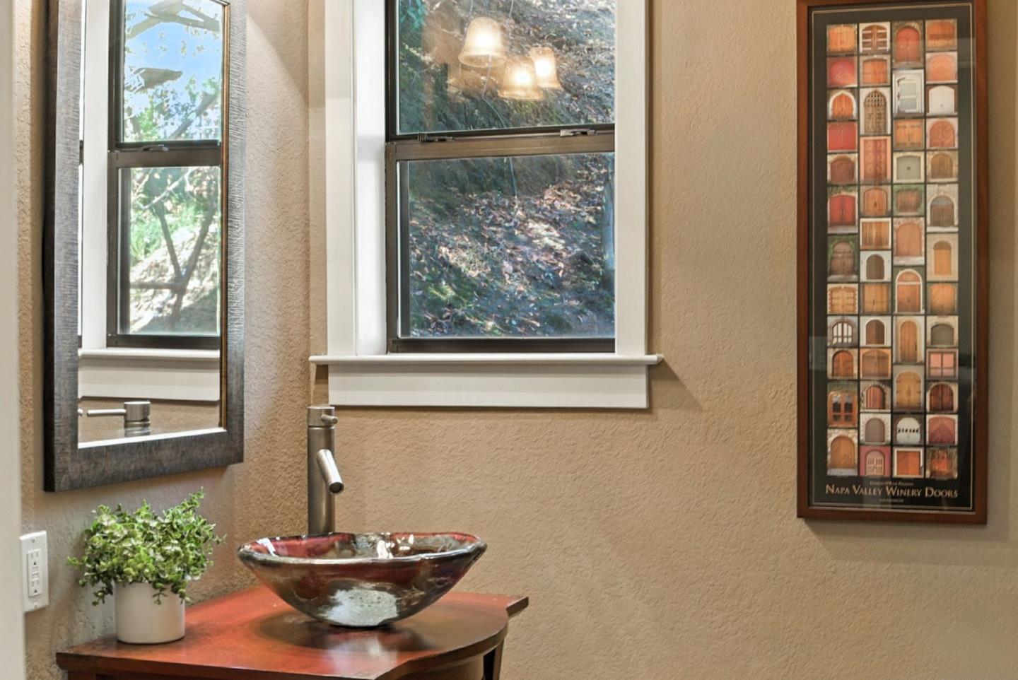 Detail Gallery Image 32 of 66 For 400 Winding Way, San Carlos,  CA 94070 - 4 Beds | 3/1 Baths