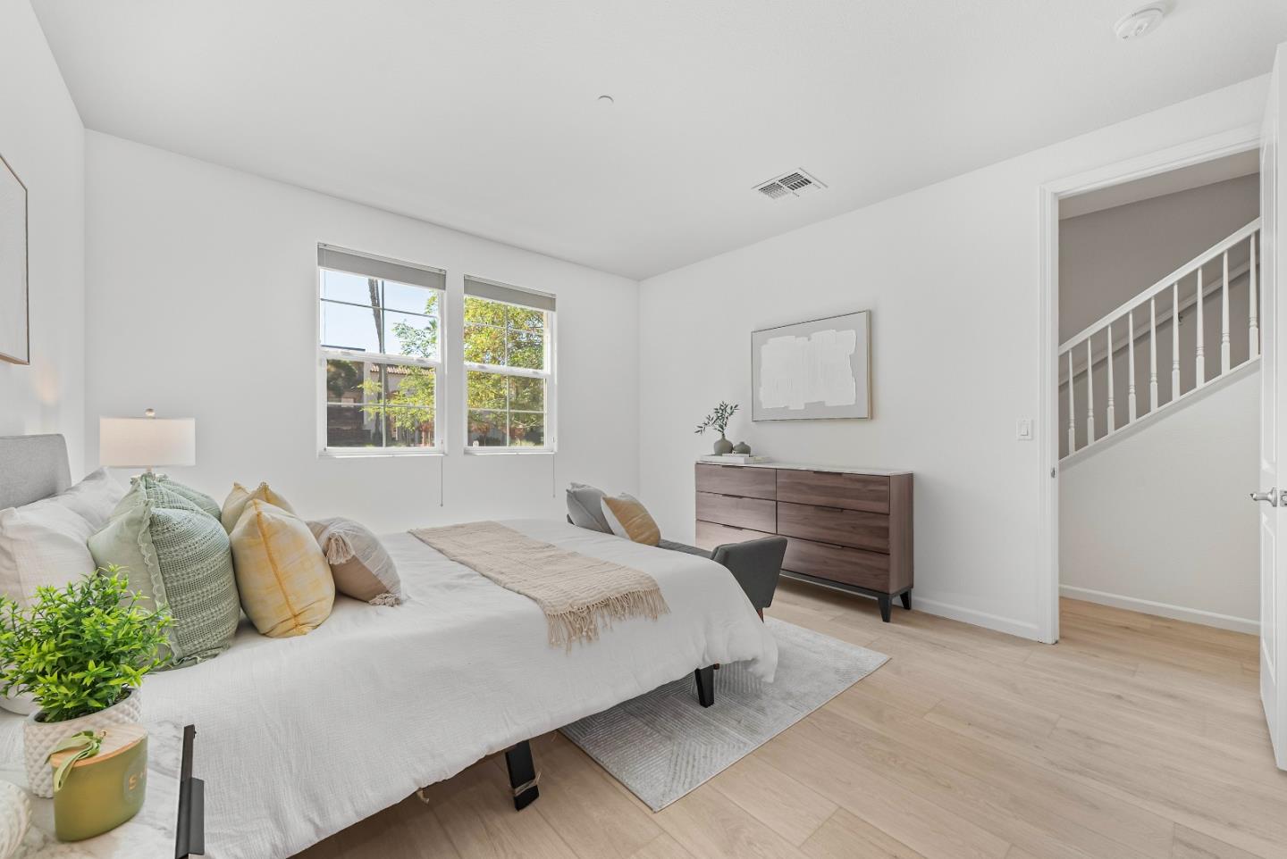 Detail Gallery Image 16 of 34 For 39857 Pelton Ter, Newark,  CA 94560 - 4 Beds | 3/1 Baths