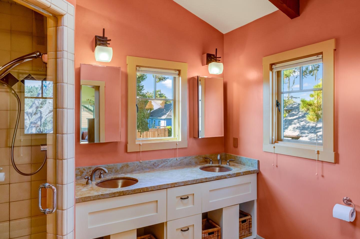Detail Gallery Image 22 of 34 For 382 Spruce Ave, Pacific Grove,  CA 93950 - 2 Beds | 2 Baths