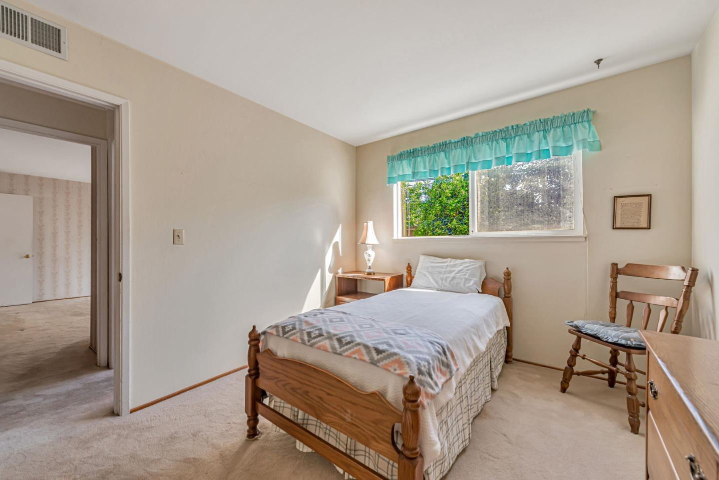Detail Gallery Image 25 of 39 For 3816 Phoenix Ct, San Jose,  CA 95130 - 4 Beds | 2 Baths