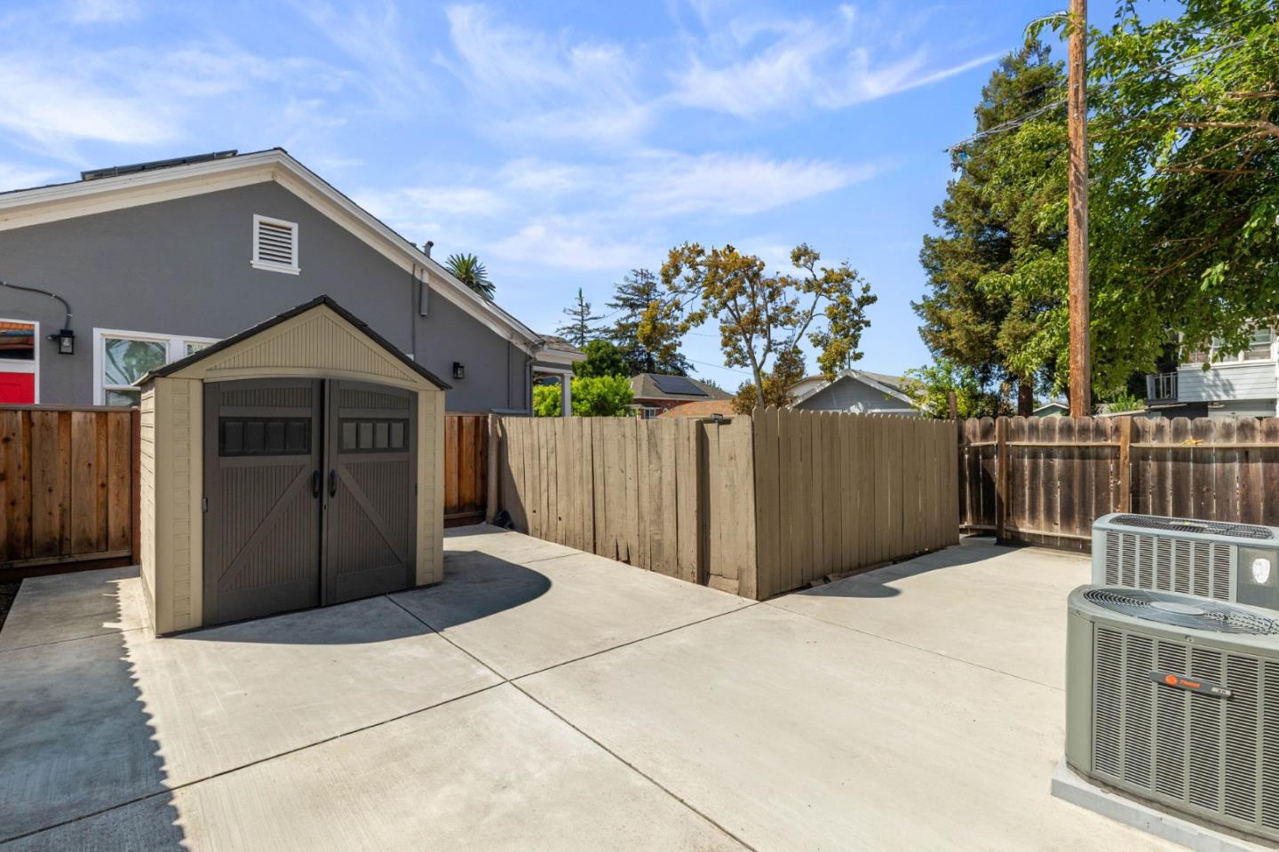 Detail Gallery Image 15 of 19 For 197 N 9th St, San Jose,  CA 95112 - 3 Beds | 3 Baths