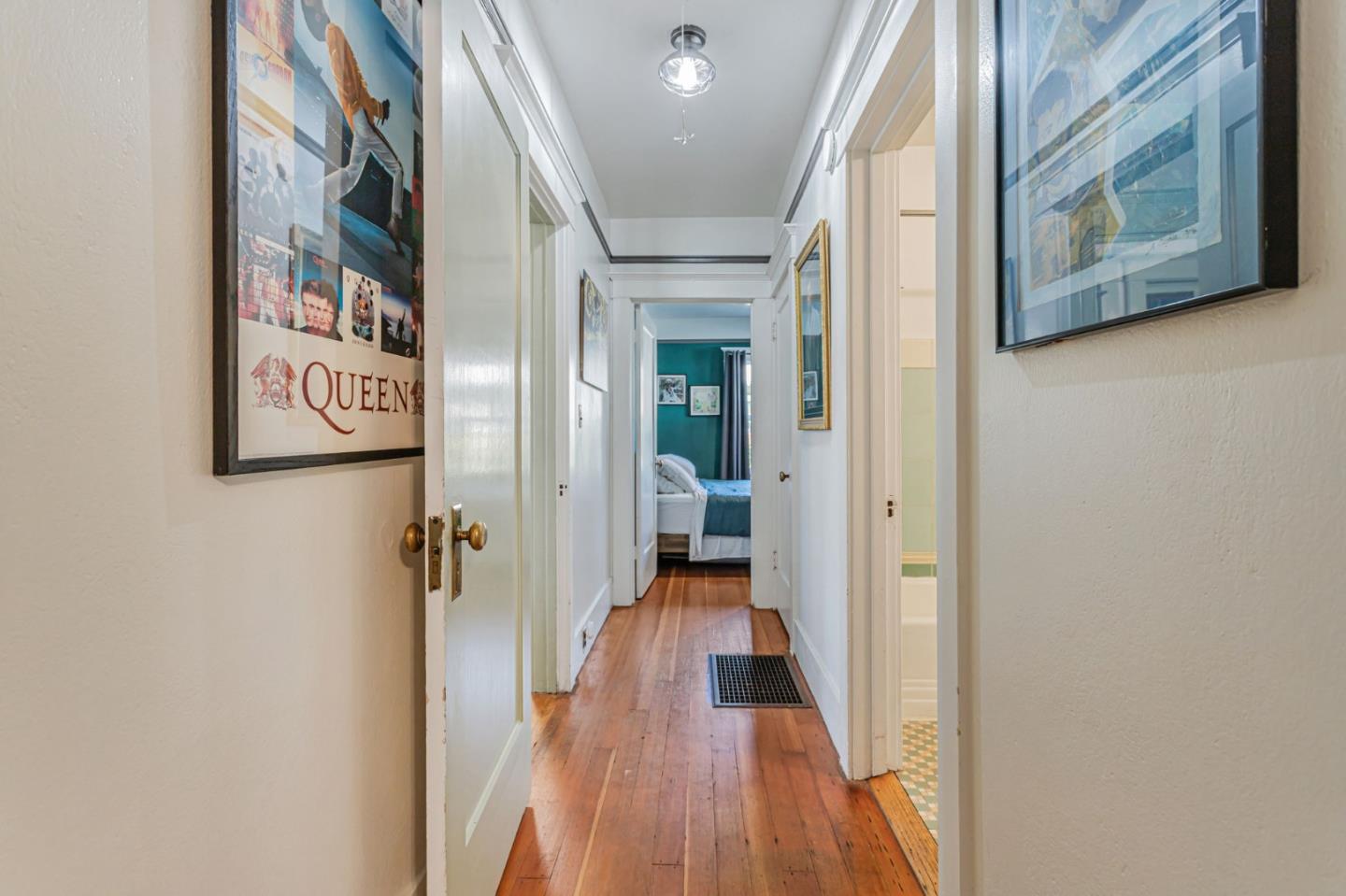 Detail Gallery Image 21 of 34 For 30 W Lake Ave, Watsonville,  CA 95076 - 2 Beds | 1 Baths