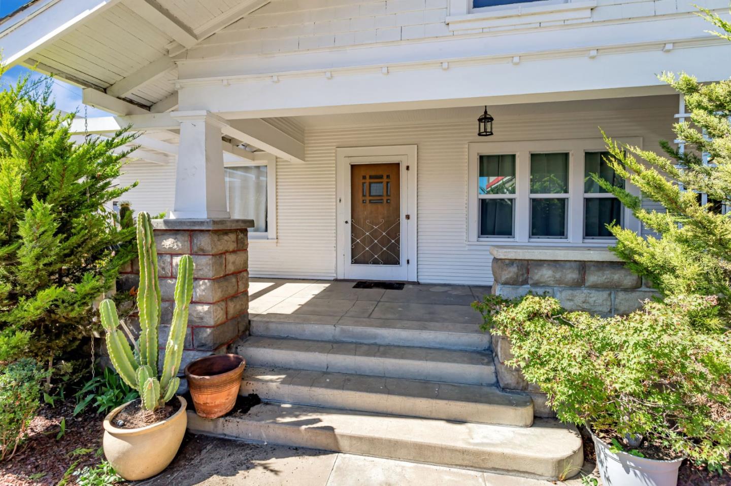 Detail Gallery Image 3 of 34 For 30 W Lake Ave, Watsonville,  CA 95076 - 2 Beds | 1 Baths