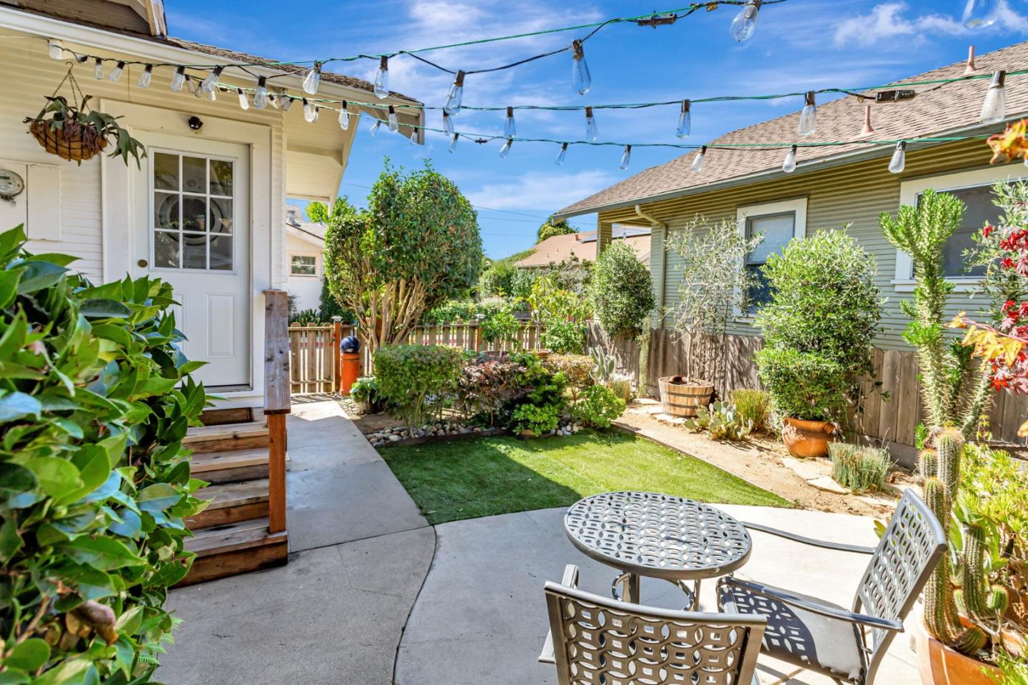 Detail Gallery Image 33 of 34 For 30 W Lake Ave, Watsonville,  CA 95076 - 2 Beds | 1 Baths