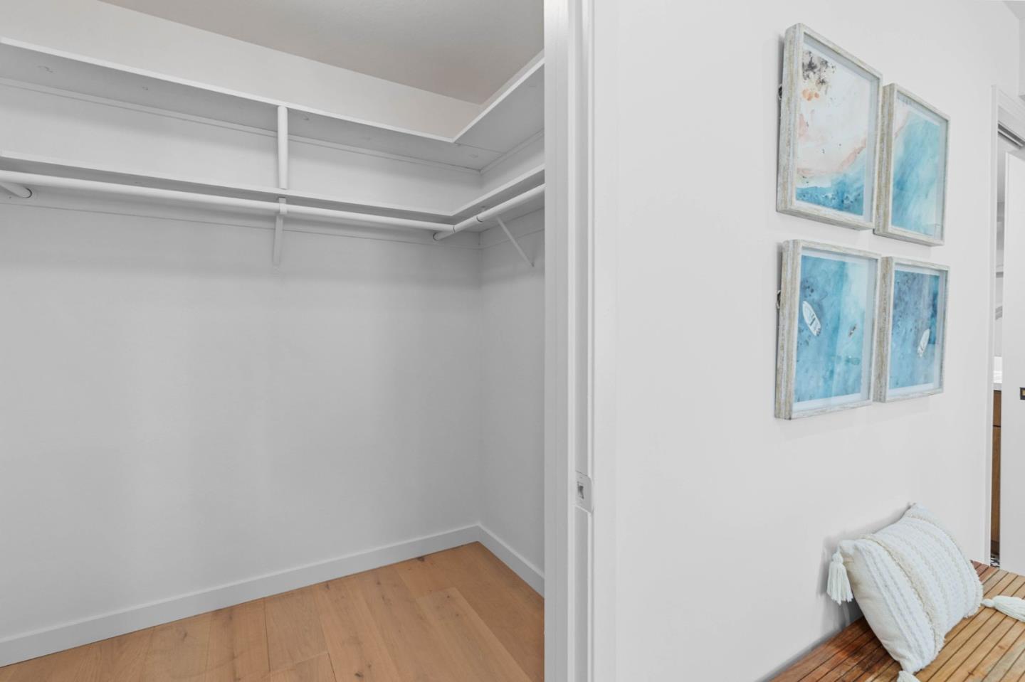 Detail Gallery Image 22 of 30 For 55 Claremont Ave #301,  Redwood City,  CA 94062 - 3 Beds | 2 Baths