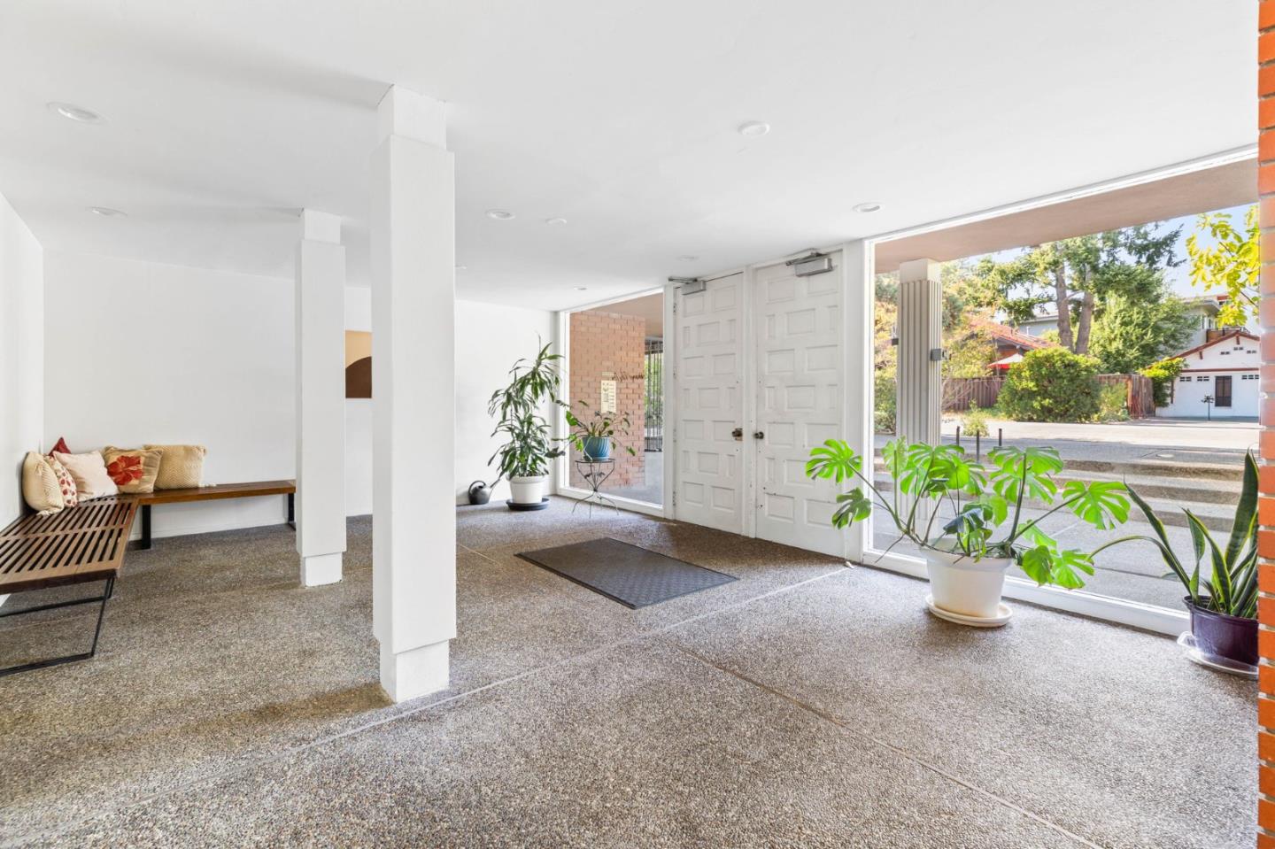 Detail Gallery Image 24 of 30 For 55 Claremont Ave #301,  Redwood City,  CA 94062 - 3 Beds | 2 Baths