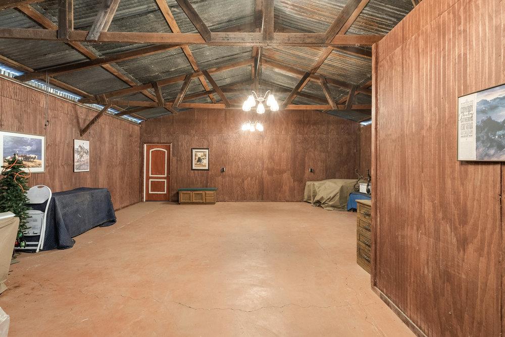 Detail Gallery Image 20 of 47 For 804 Comstock Rd, Hollister,  CA 95023 - 4 Beds | 2 Baths