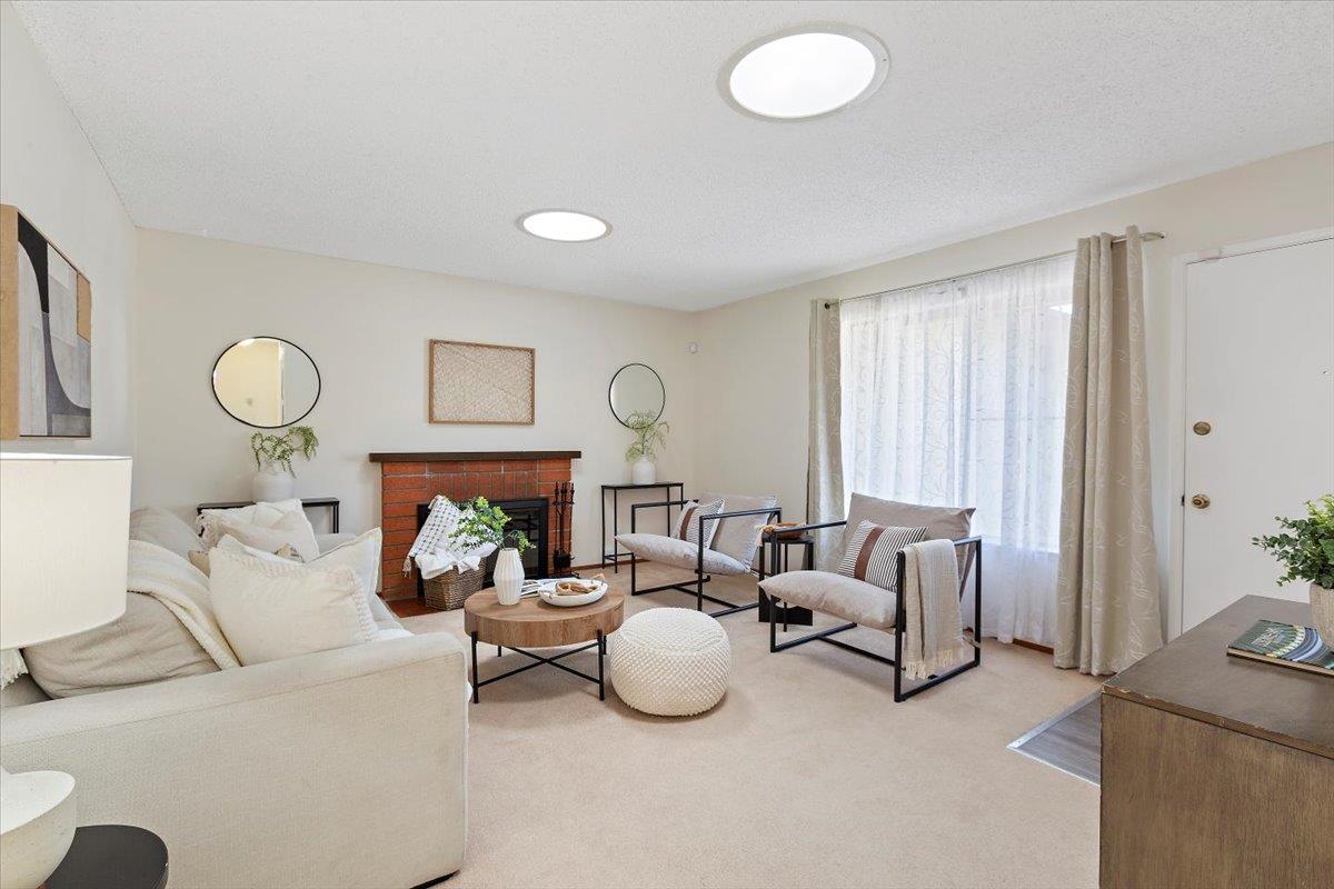 Detail Gallery Image 6 of 19 For 2064 Wizard Ct, San Jose,  CA 95131 - 2 Beds | 1 Baths