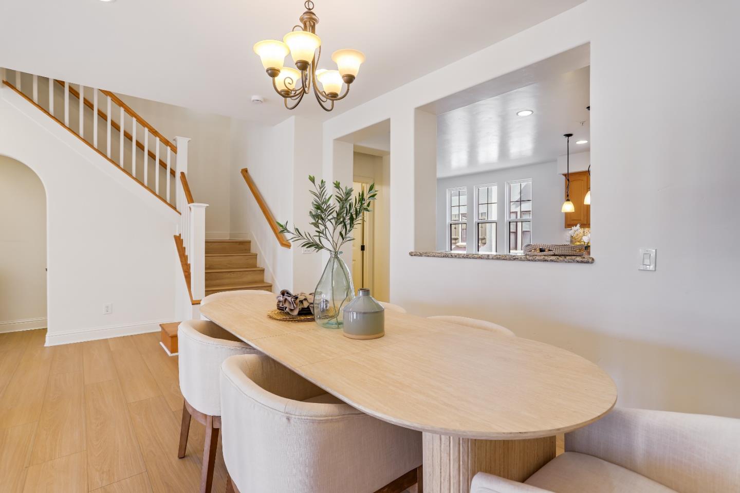 Detail Gallery Image 5 of 32 For 1469 Isabella St, Santa Clara,  CA 95050 - 3 Beds | 2/1 Baths