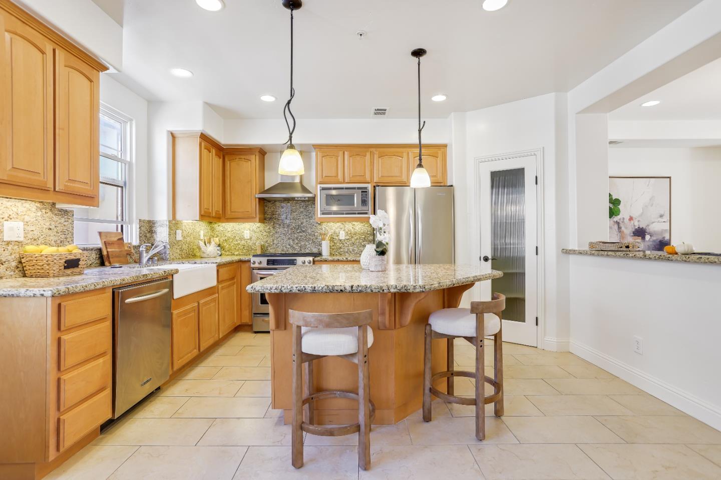 Detail Gallery Image 9 of 32 For 1469 Isabella St, Santa Clara,  CA 95050 - 3 Beds | 2/1 Baths