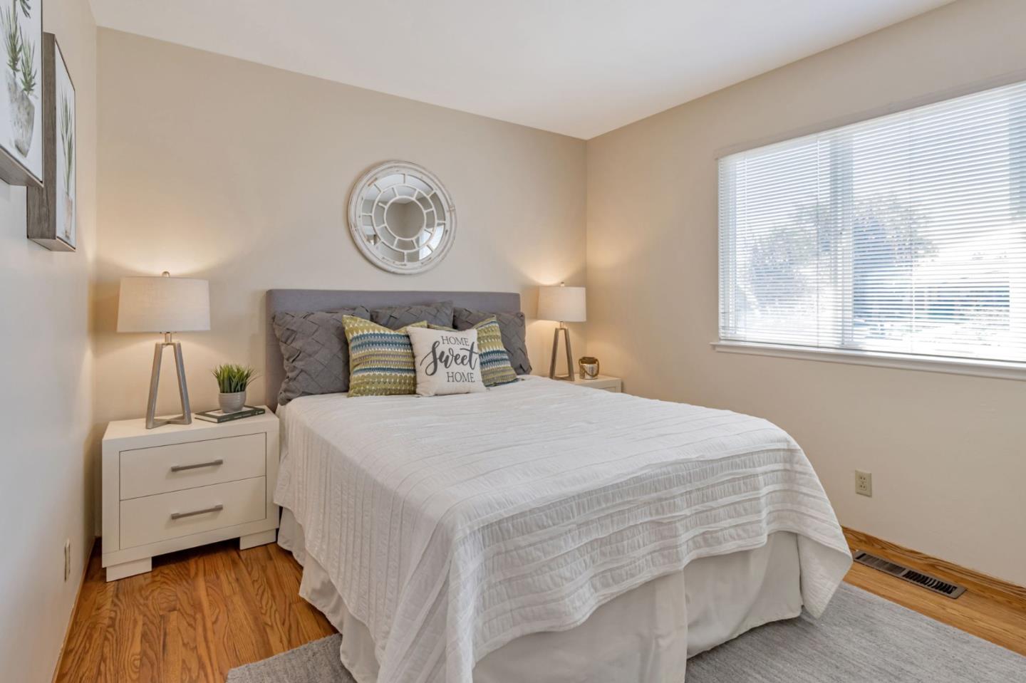 Detail Gallery Image 20 of 28 For 1494 Stone Creek Dr, San Jose,  CA 95132 - 4 Beds | 2 Baths