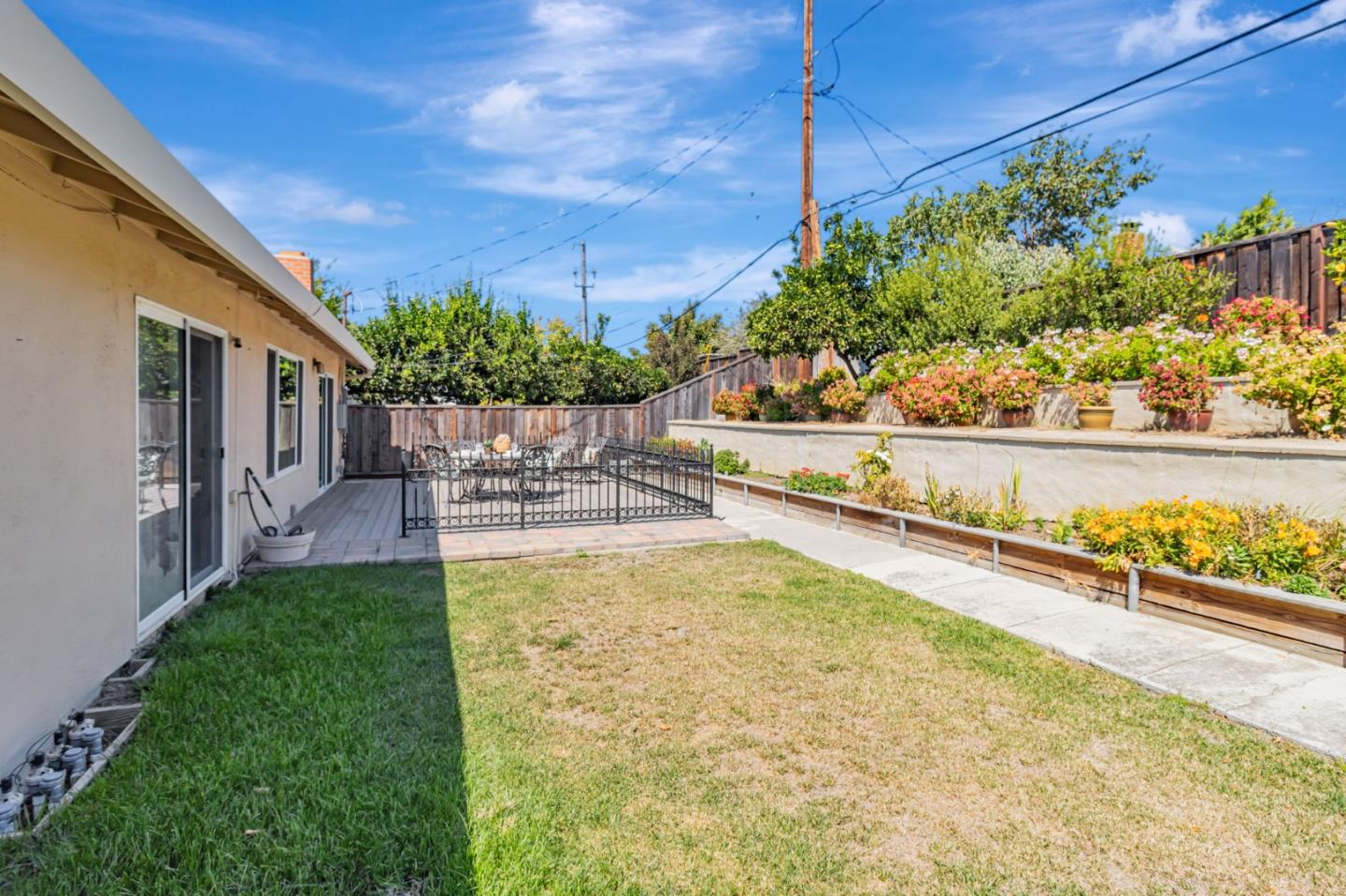 Detail Gallery Image 23 of 28 For 1494 Stone Creek Dr, San Jose,  CA 95132 - 4 Beds | 2 Baths
