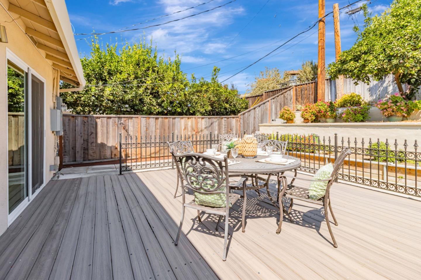 Detail Gallery Image 26 of 28 For 1494 Stone Creek Dr, San Jose,  CA 95132 - 4 Beds | 2 Baths