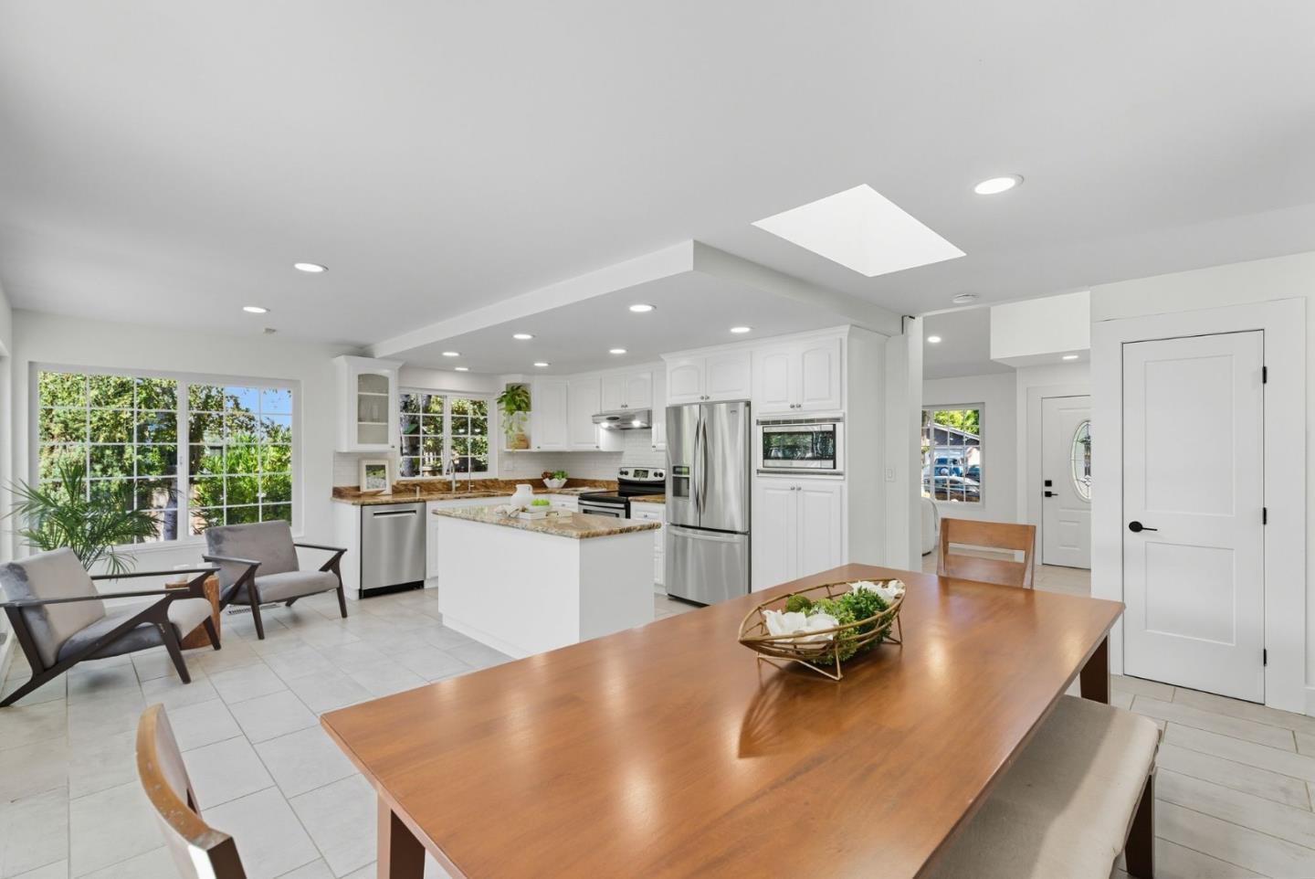 Detail Gallery Image 12 of 32 For 7305 Chadwick St, Gilroy,  CA 95020 - 3 Beds | 2 Baths