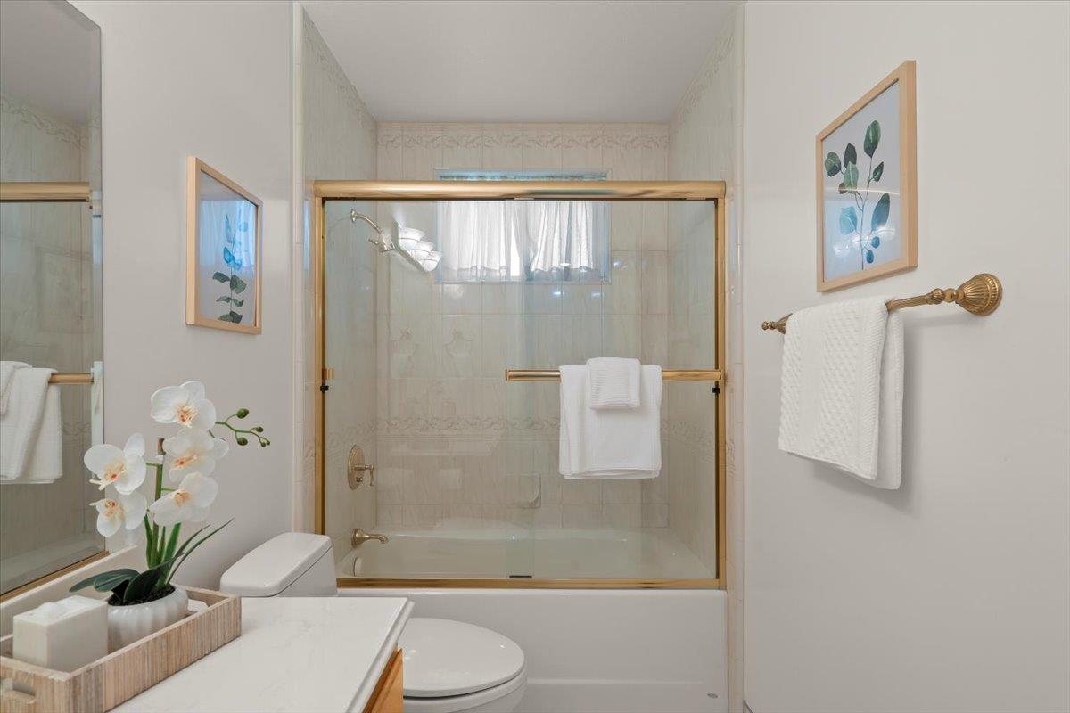 Detail Gallery Image 15 of 36 For 810 Raintree Dr, San Jose,  CA 95129 - 3 Beds | 2 Baths