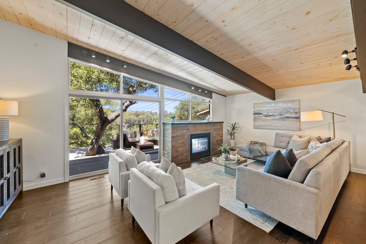 Detail Gallery Image 11 of 61 For 1220 Chula Vista Dr, Belmont,  CA 94002 - 4 Beds | 3 Baths