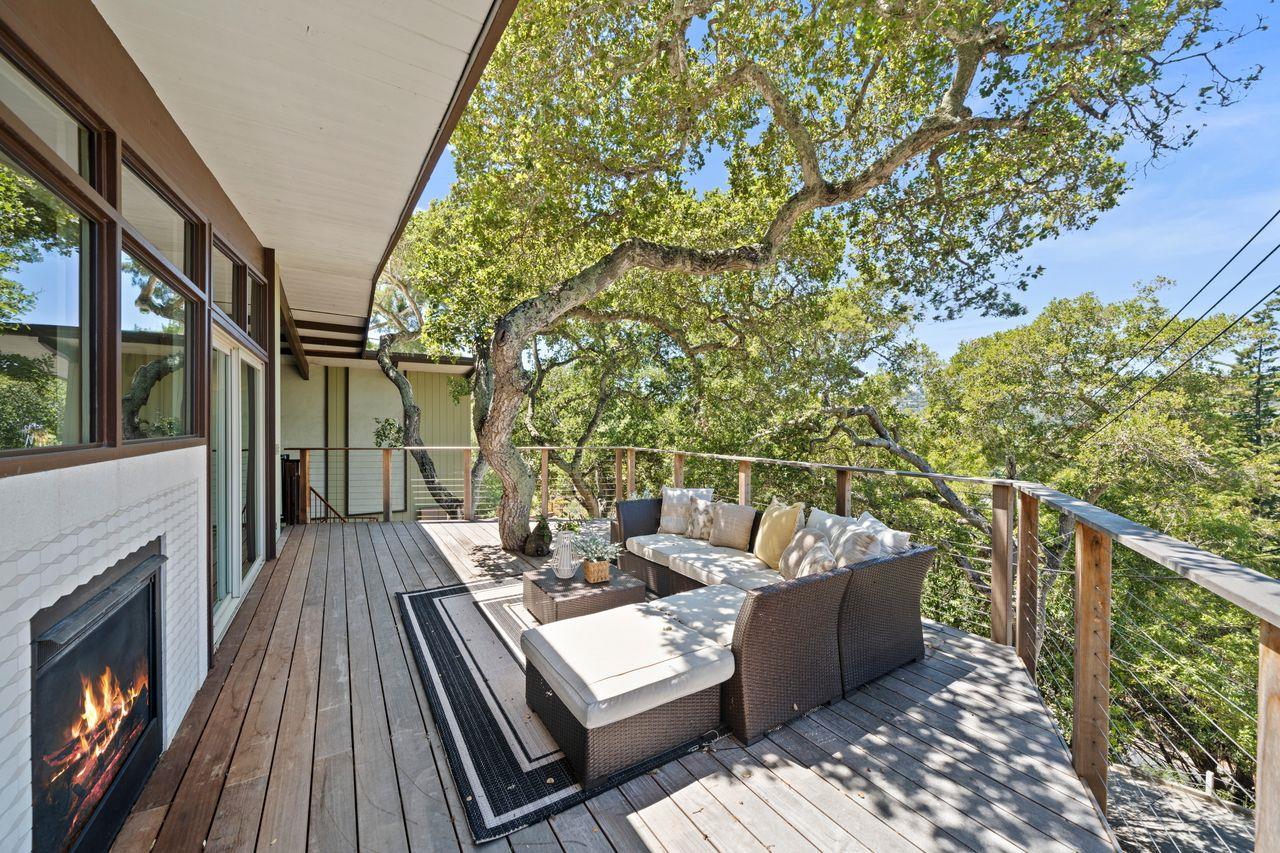 Detail Gallery Image 16 of 61 For 1220 Chula Vista Dr, Belmont,  CA 94002 - 4 Beds | 3 Baths