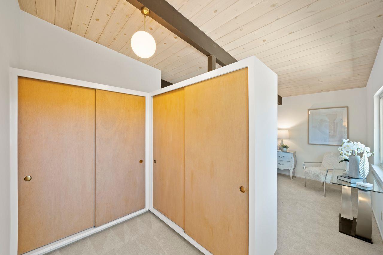 Detail Gallery Image 35 of 61 For 1220 Chula Vista Dr, Belmont,  CA 94002 - 4 Beds | 3 Baths